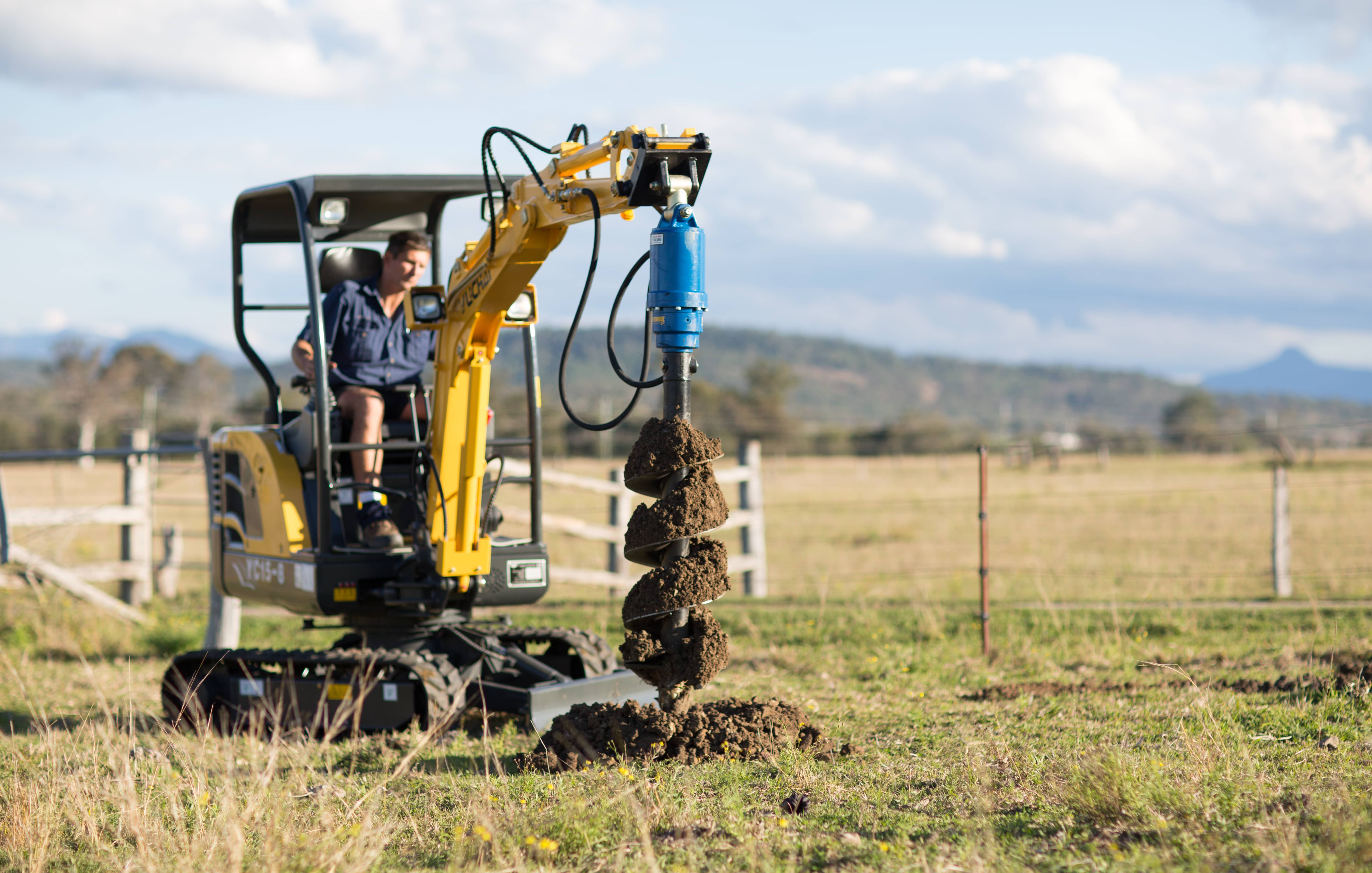 Auger Torque - Erdbohrantriebe & Grabenfräsen